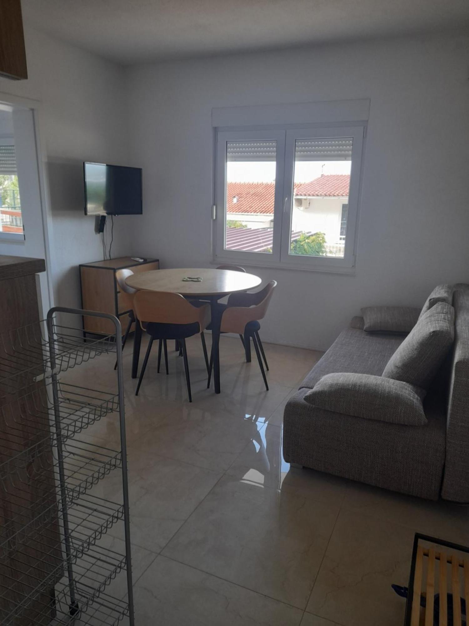 Apartments Malou Baska Voda Room photo
